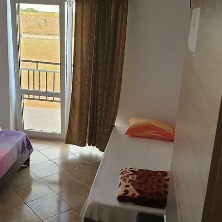 Vila Sirena Alloggio in famiglia Costinesti