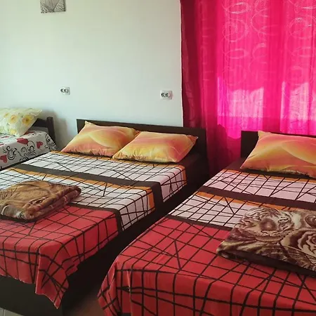 Vila Sirena Homestay *